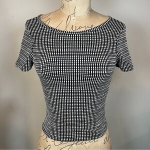 Black White Checkered Gingham scoop neck stretchy short sleeve texture shirt S-M